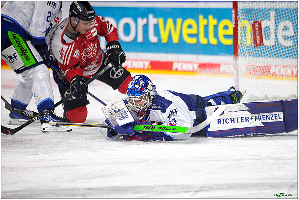 PENNY DEL; Koelner Haie- Straubing Tigers; Koeln, 28.12.2022